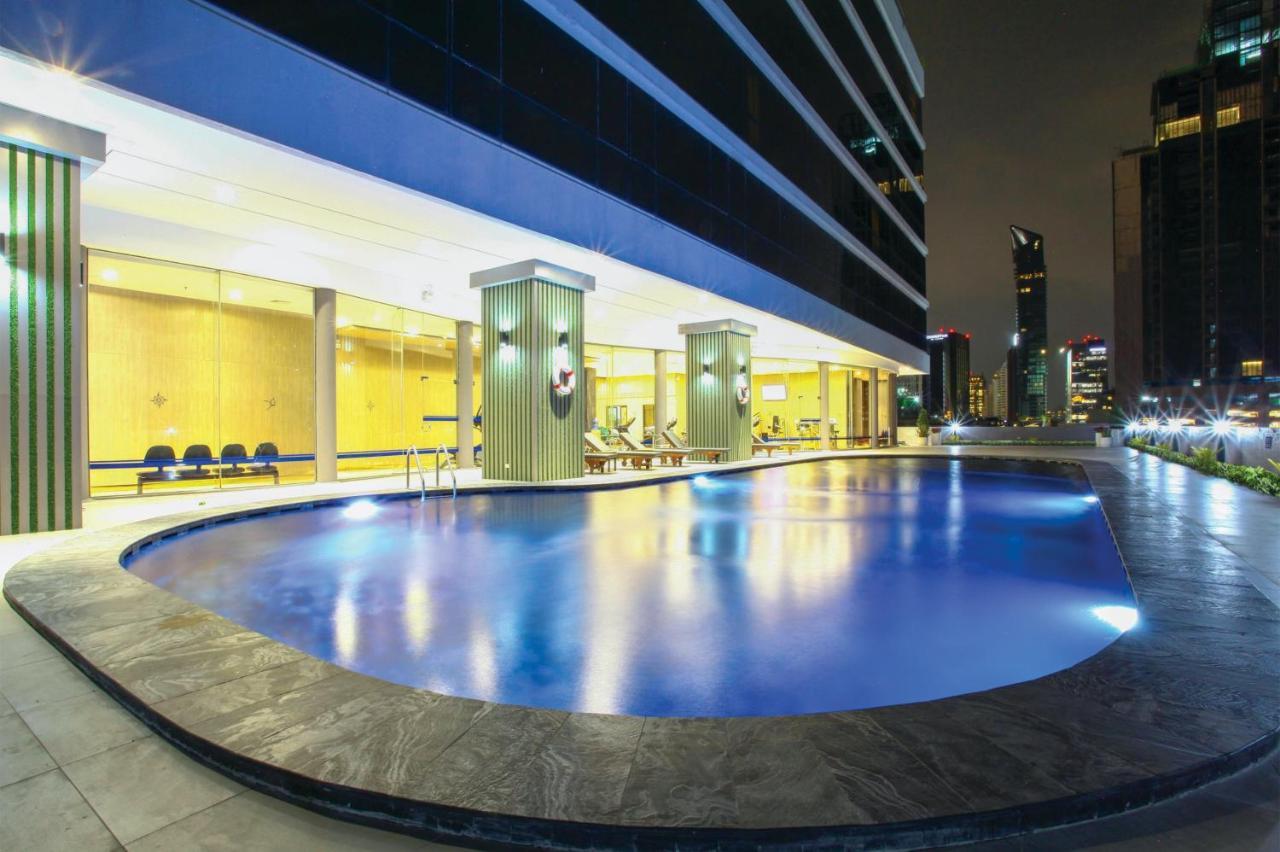 The Four Wings Hotel Bangkok Exterior photo
