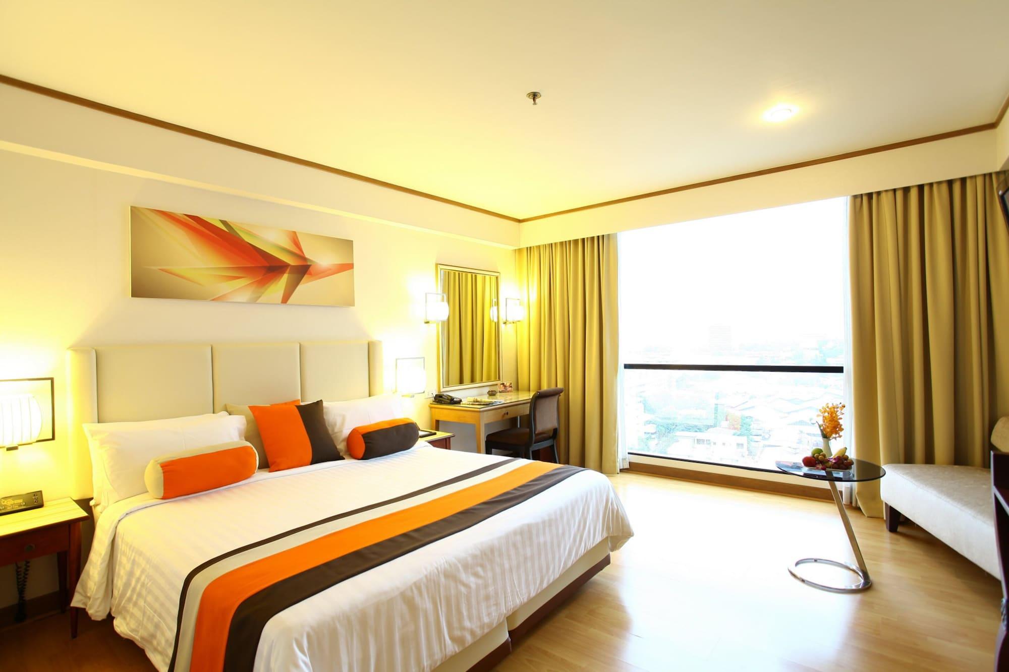 The Four Wings Hotel Bangkok Exterior photo
